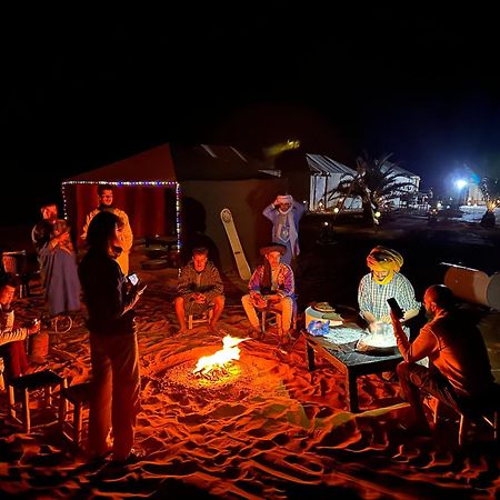 Bed and Breakfast Camel Luxury Camp Мерзуга Екстер'єр фото