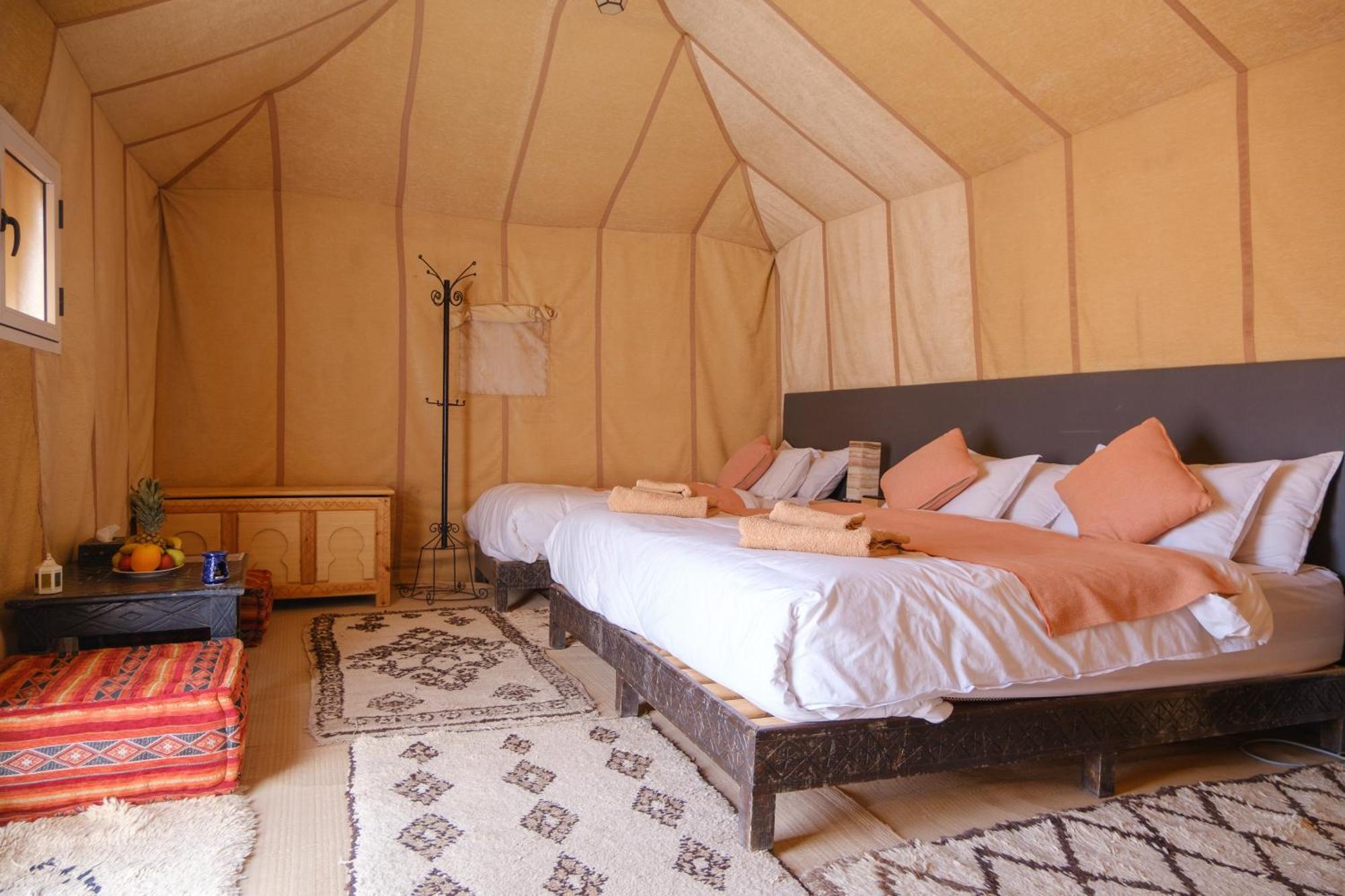 Bed and Breakfast Camel Luxury Camp Мерзуга Екстер'єр фото