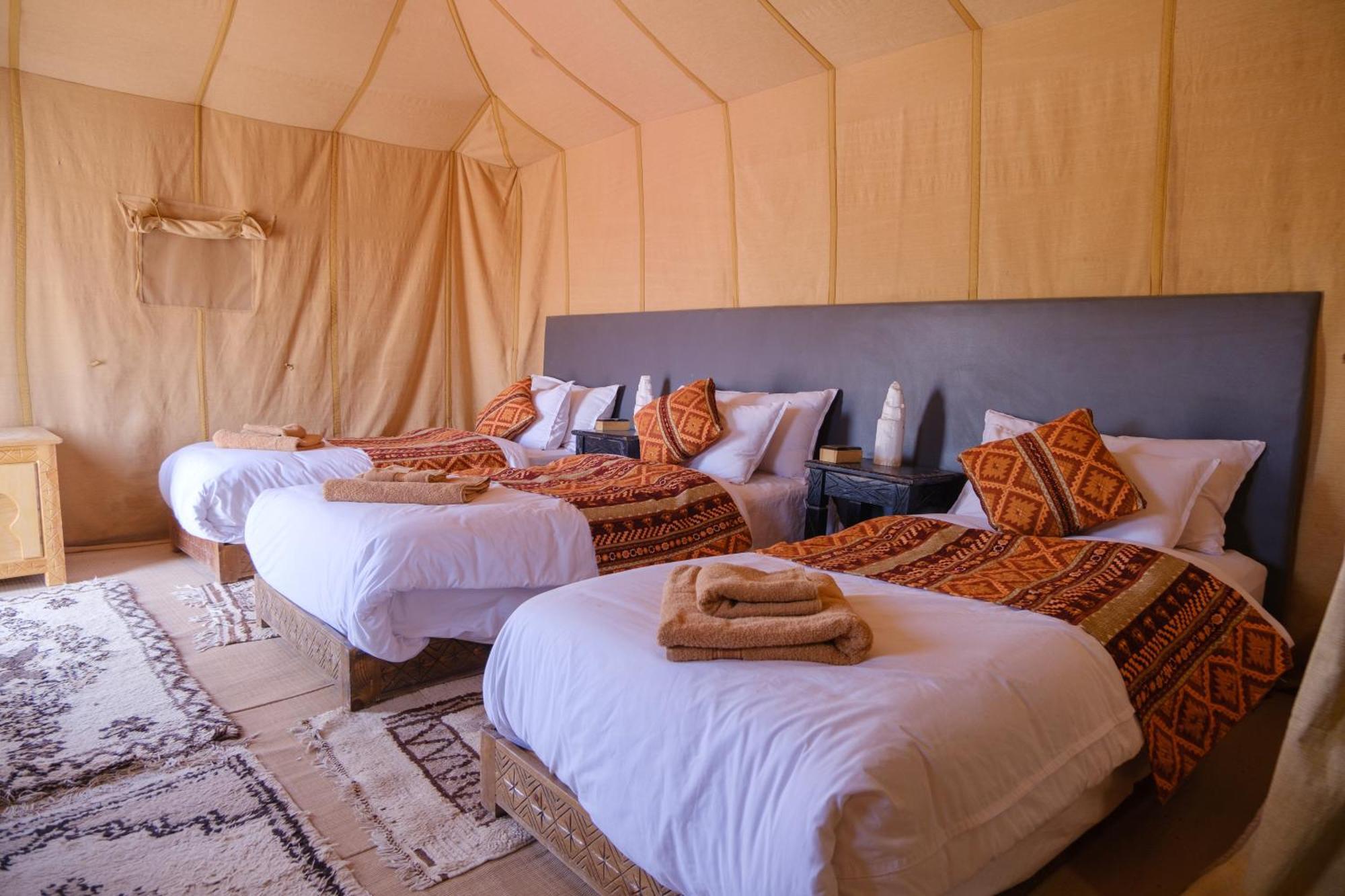 Bed and Breakfast Camel Luxury Camp Мерзуга Екстер'єр фото